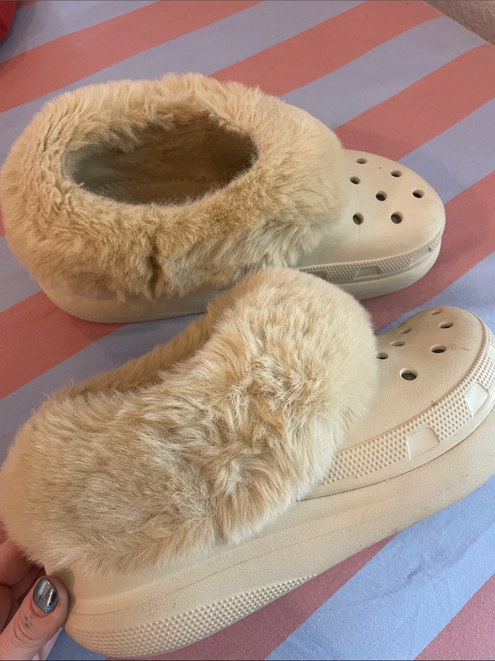 CROCS Faux Fur Lined Slip-On Clog platform megacrush - Cream